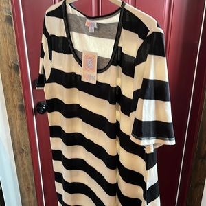 Lularoe perfect T